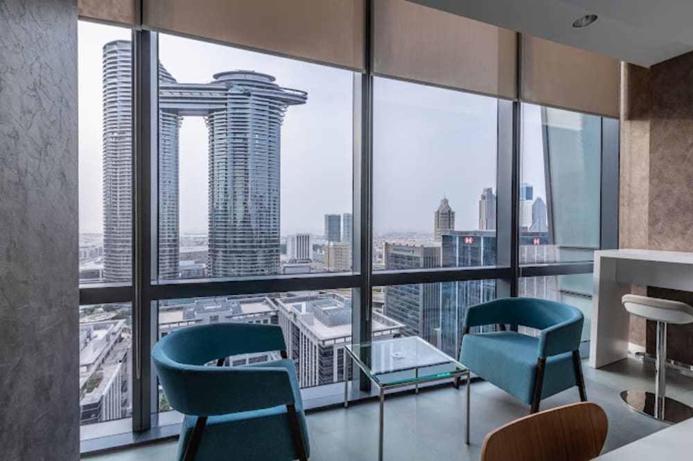 The Gate MIddle Business Center